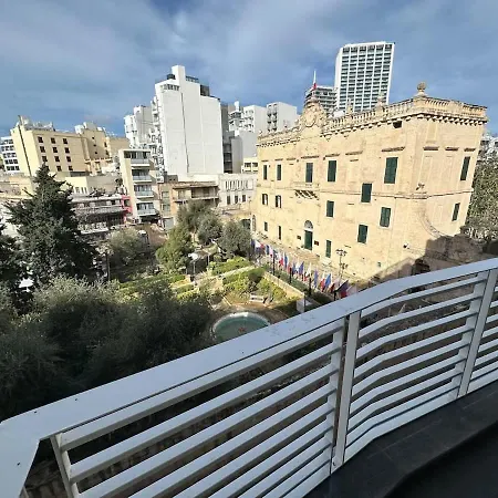 Апартаменты Garden View In Centre Of St Julians *