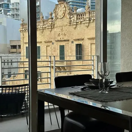 Апартаменты Garden View In Centre Of St Julians *